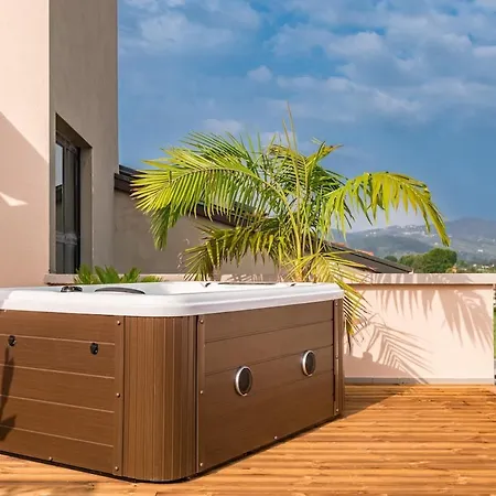 公寓 Rooftop Sealavie, Jacuzzi E Terrazza Privata *
