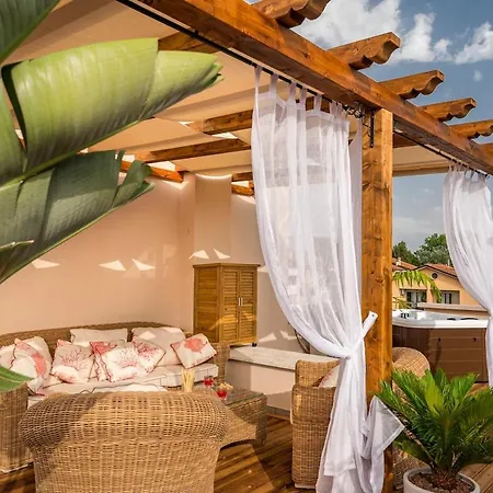 Rooftop Sealavie, Jacuzzi E Terrazza Privata Apartament *