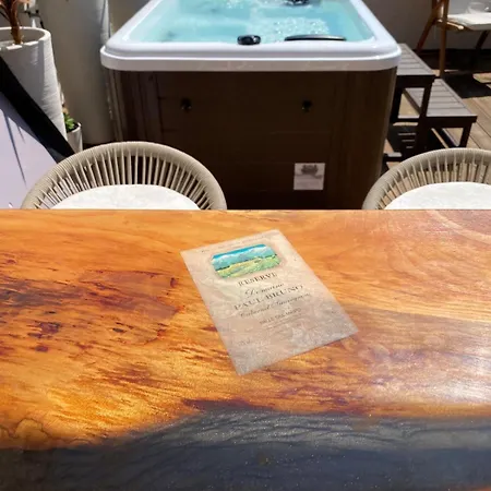 公寓 Rooftop Sealavie, Jacuzzi E Terrazza Privata