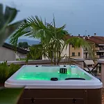 Lägenhet Rooftop Sealavie, Jacuzzi E Terrazza Privata