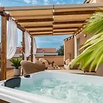 Rooftop Sealavie, Jacuzzi E Terrazza Privata Lägenhet *