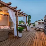 Rooftop Sealavie, Jacuzzi E Terrazza Privata Lägenhet Viareggio