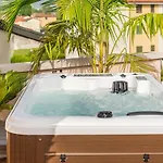 Rooftop Sealavie, Jacuzzi E Terrazza Privata Lägenhet