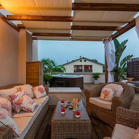 Rooftop Sealavie, Jacuzzi E Terrazza Privata Apartment *