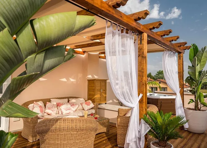 Rooftop Sealavie, Jacuzzi E Terrazza Privata Apartment *