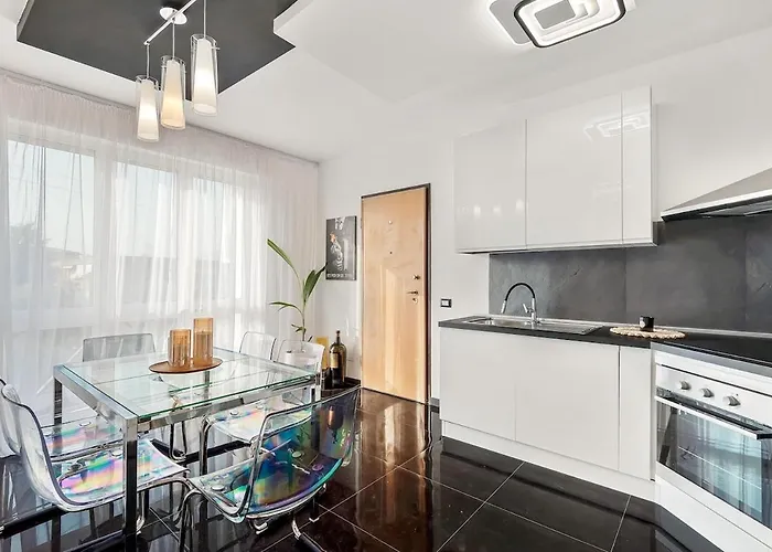 Apartment Rooftop Sealavie, Jacuzzi E Terrazza Privata Viareggio