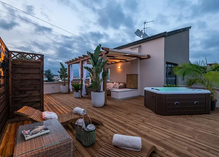 Rooftop Sealavie, Jacuzzi E Terrazza Privata Viareggio