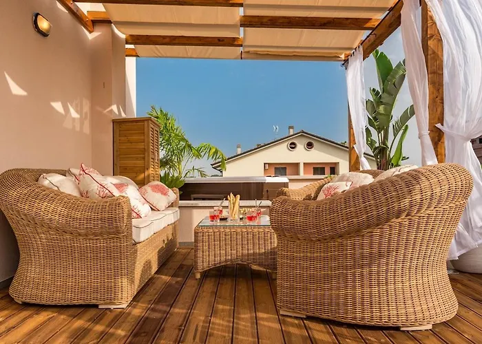 Rooftop Sealavie, Jacuzzi E Terrazza Privata Viareggio